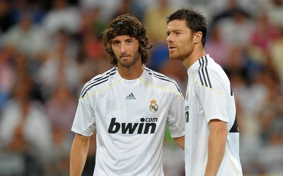 Xabi Alonso & Esteban Granero in Real Madrid
