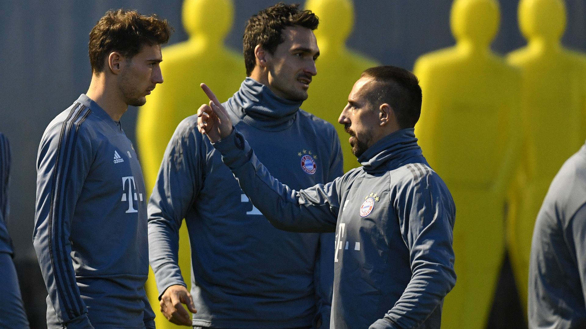 Franck Ribery Leon Goretzka Mats Hummels Bayern Munchen training