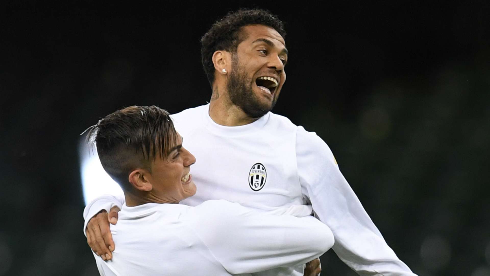 Dybala Dani Alves