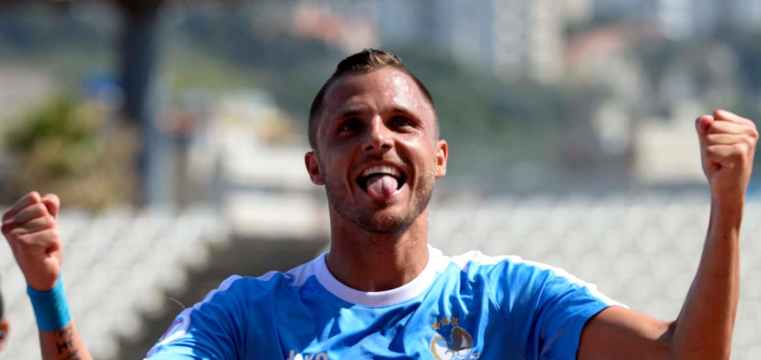 الوحدة - الفيصلي.j