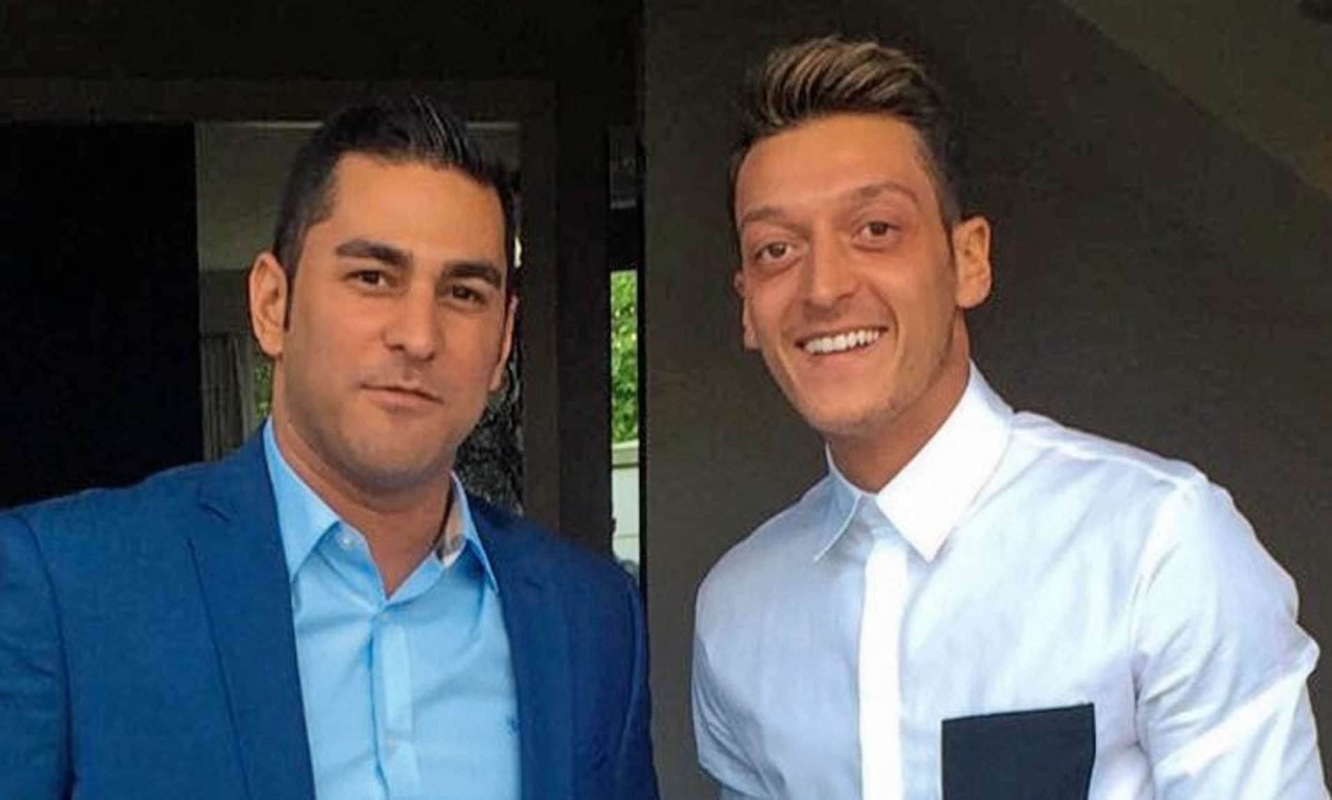 Özil