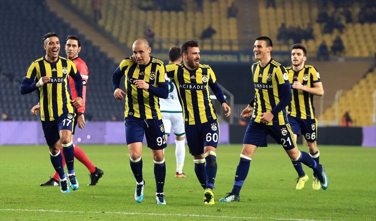 Nabil Dirar Aatif Chahechouhe Samed Karakoc Eljif Elmas Fenerbahce Giresunspor 02/07/18