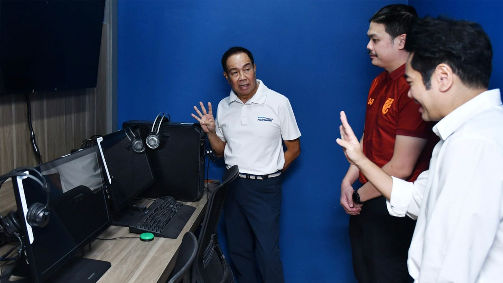 พล.ต.อ.สมยศ พุ่มพันธ์ม่วง