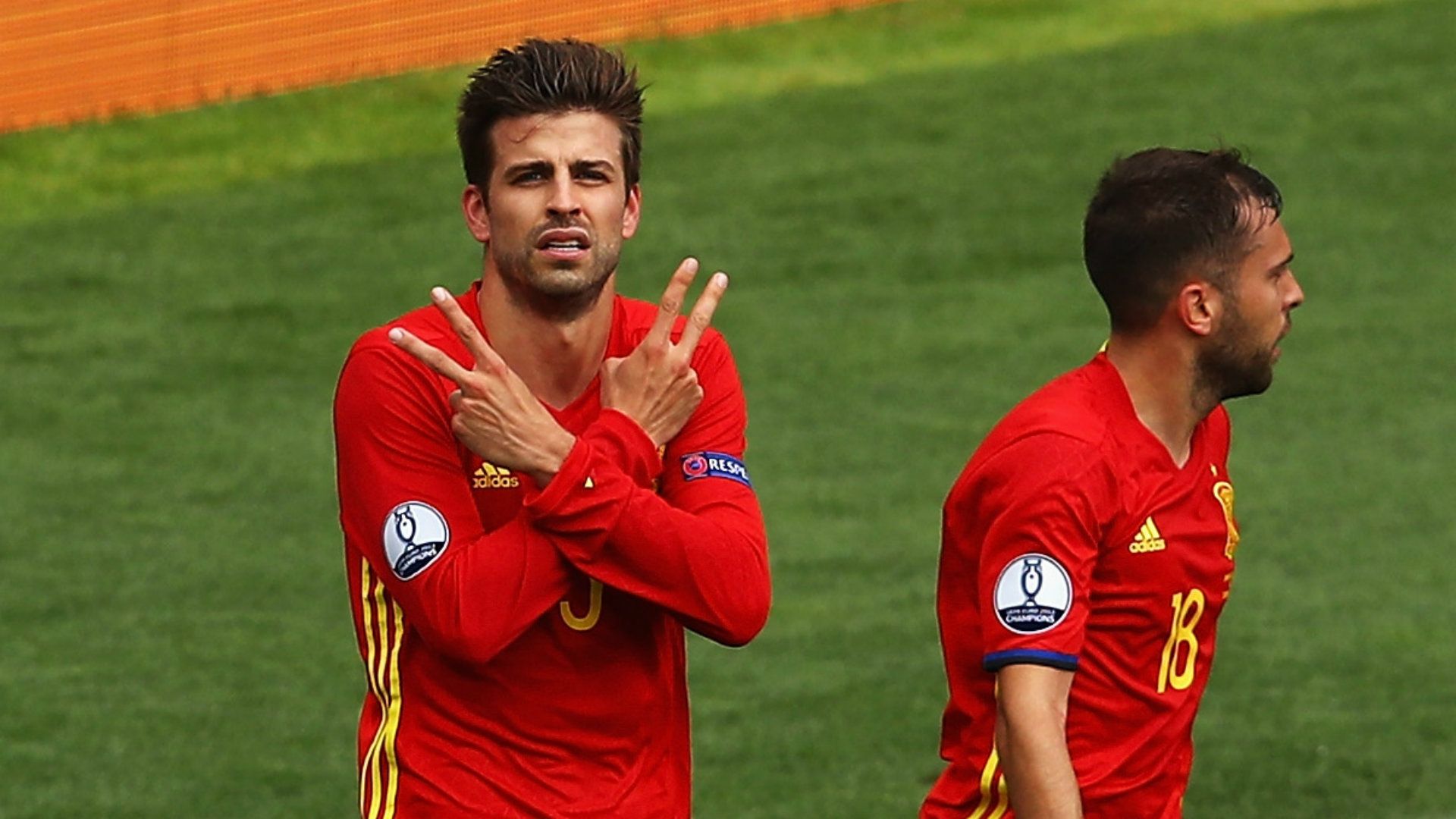 Gerard Piqué celebration Spain