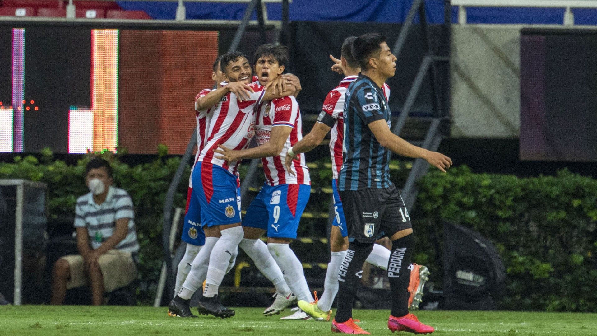 Chivas vs Querétaro Guardianes 2020