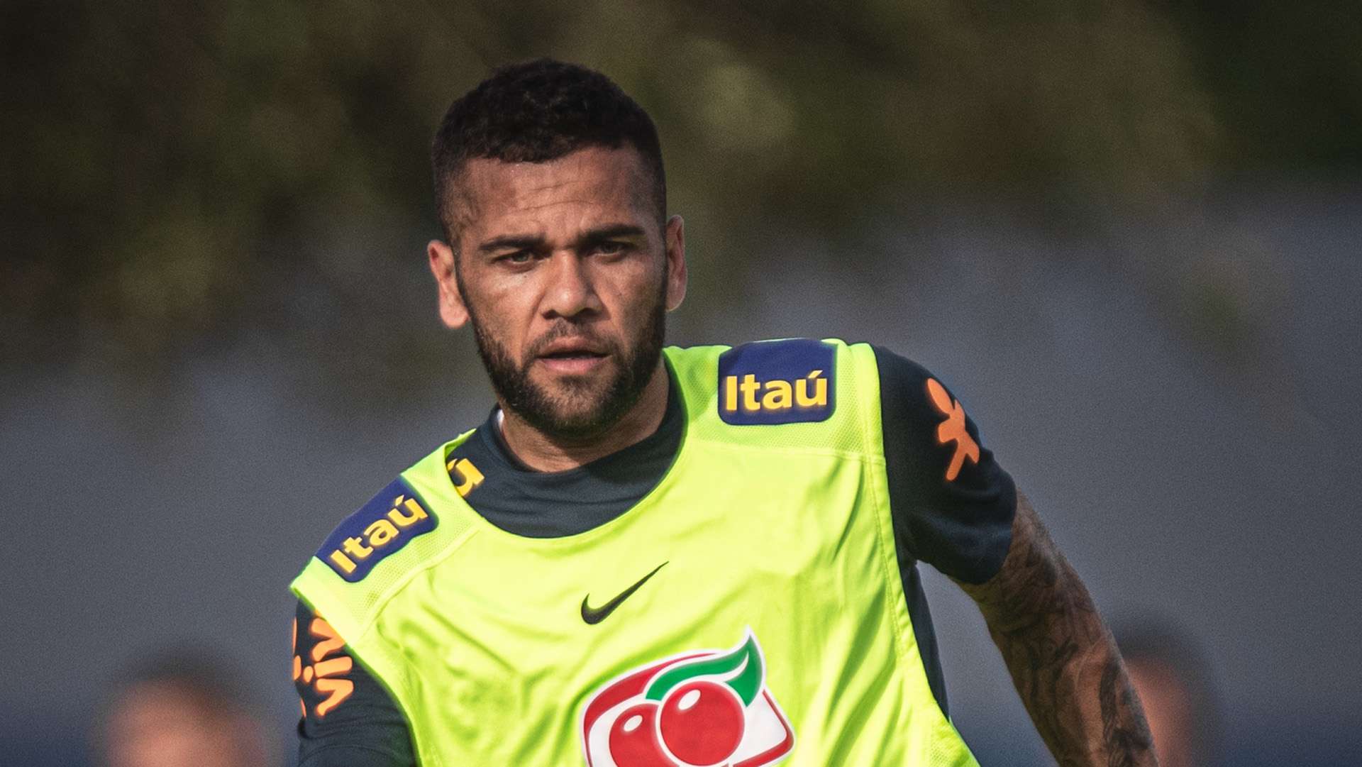 Dani Alves Brasil treino 04092019