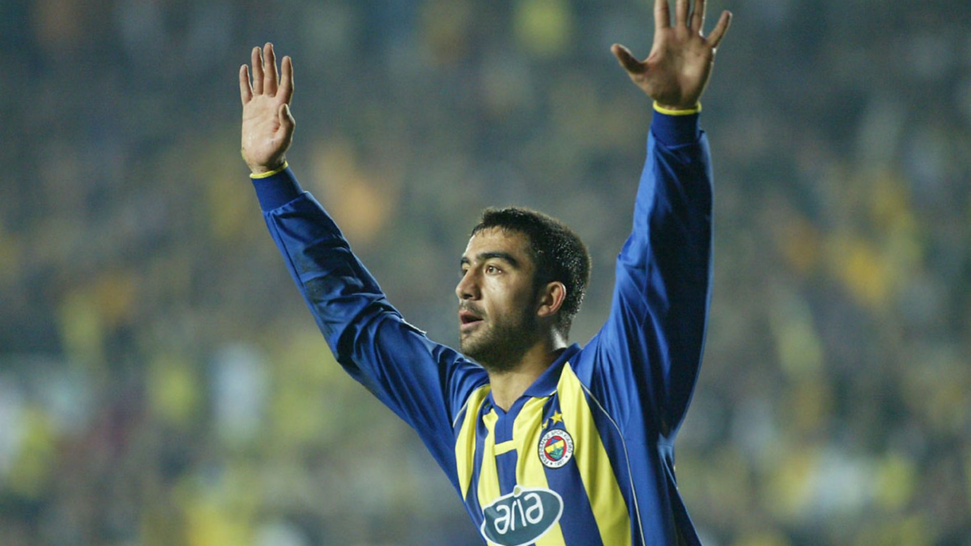 Umit Ozat Fenerbahce v Galatasaray 11062002