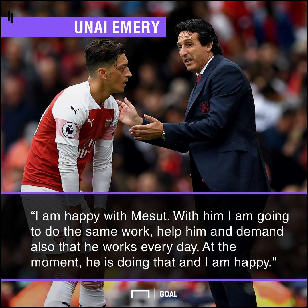 Unai Emery Mesut Ozil PS