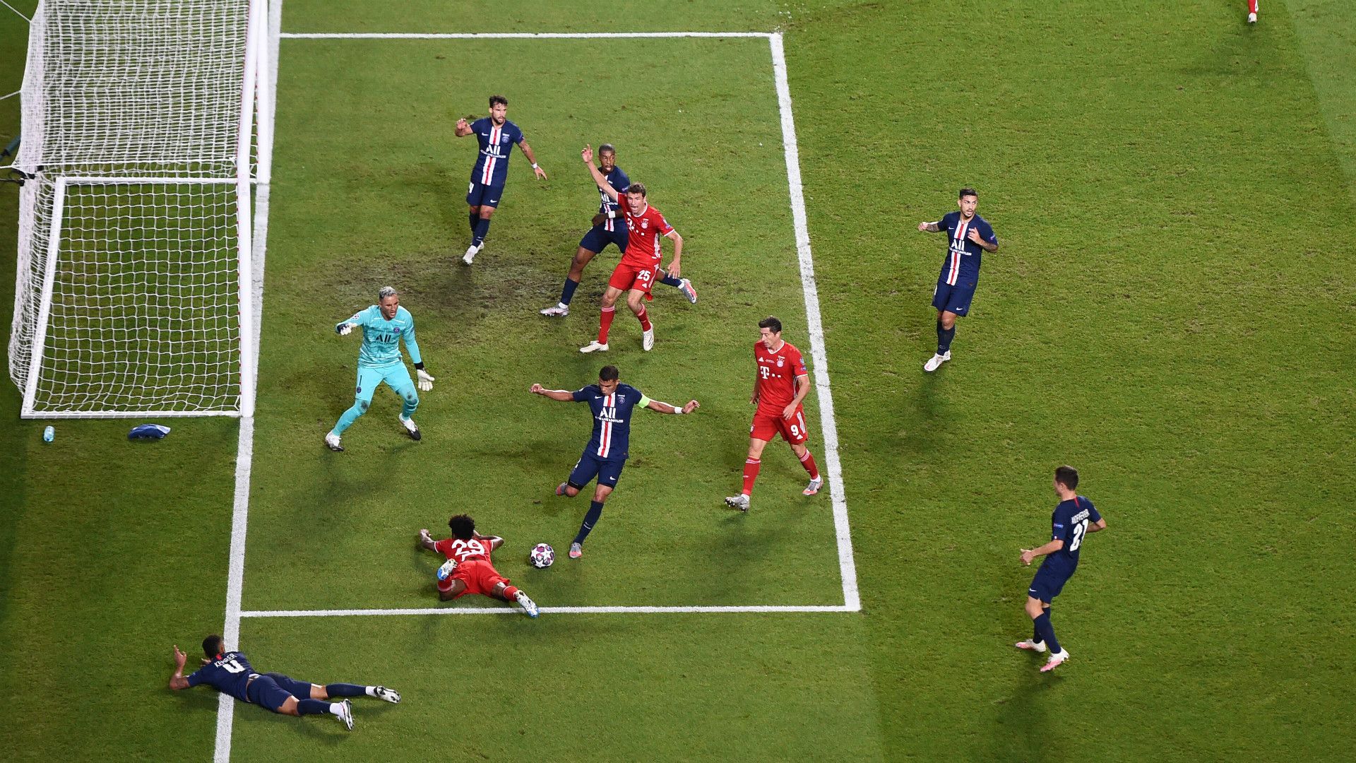 GER ONLY PSG Bayern 2020