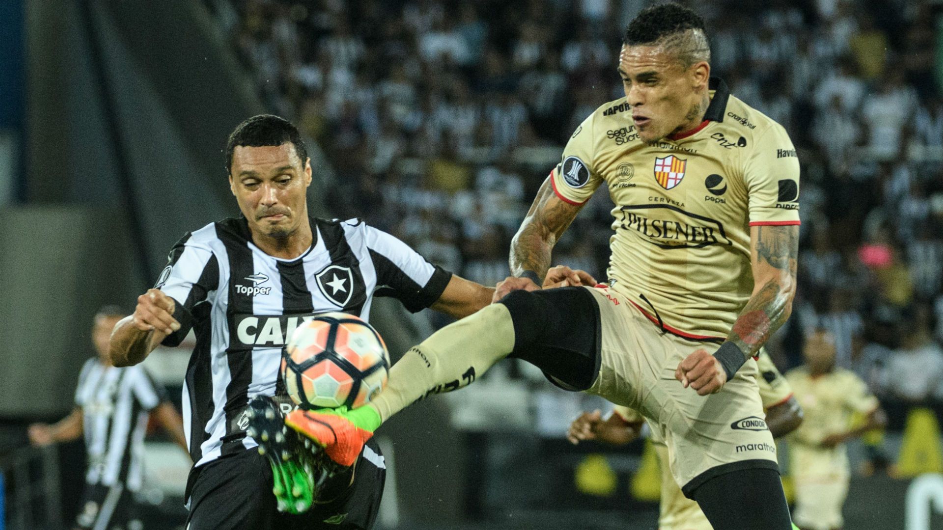 Emerson Silva Botafogo Barcelona Libertadores 02 05 2017