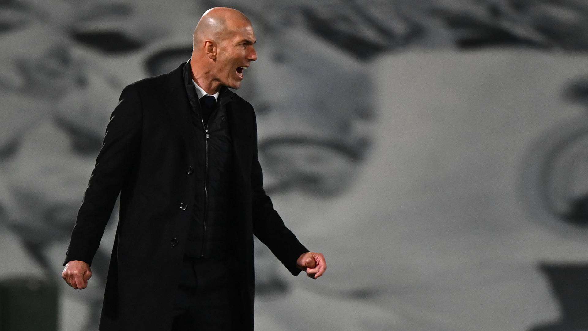 Zinedine Zidane Real Madrid Barcelona Clásico