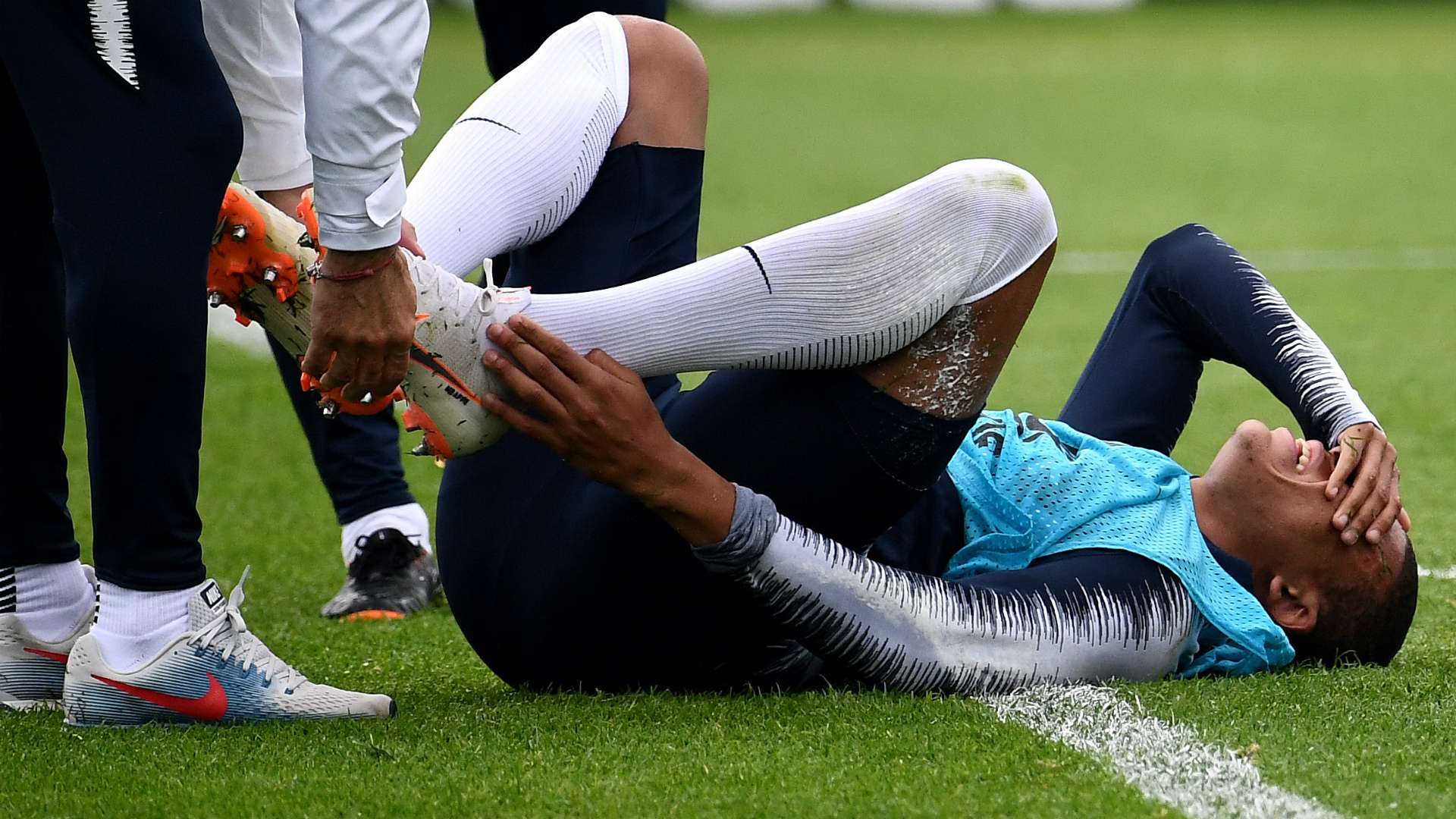 Kylian Mbappe France training injury