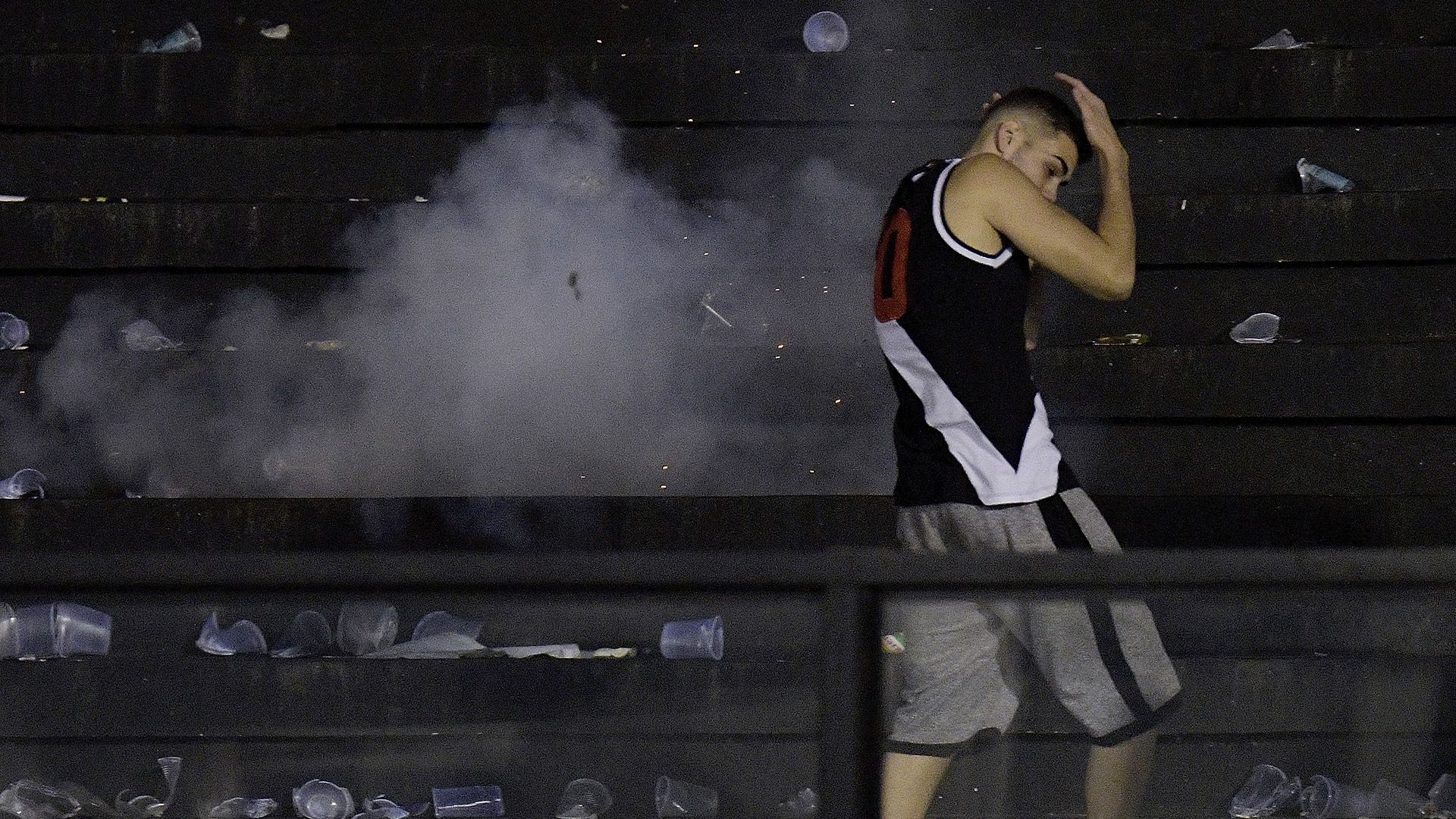 Vasco Flamengo 2017 confusao