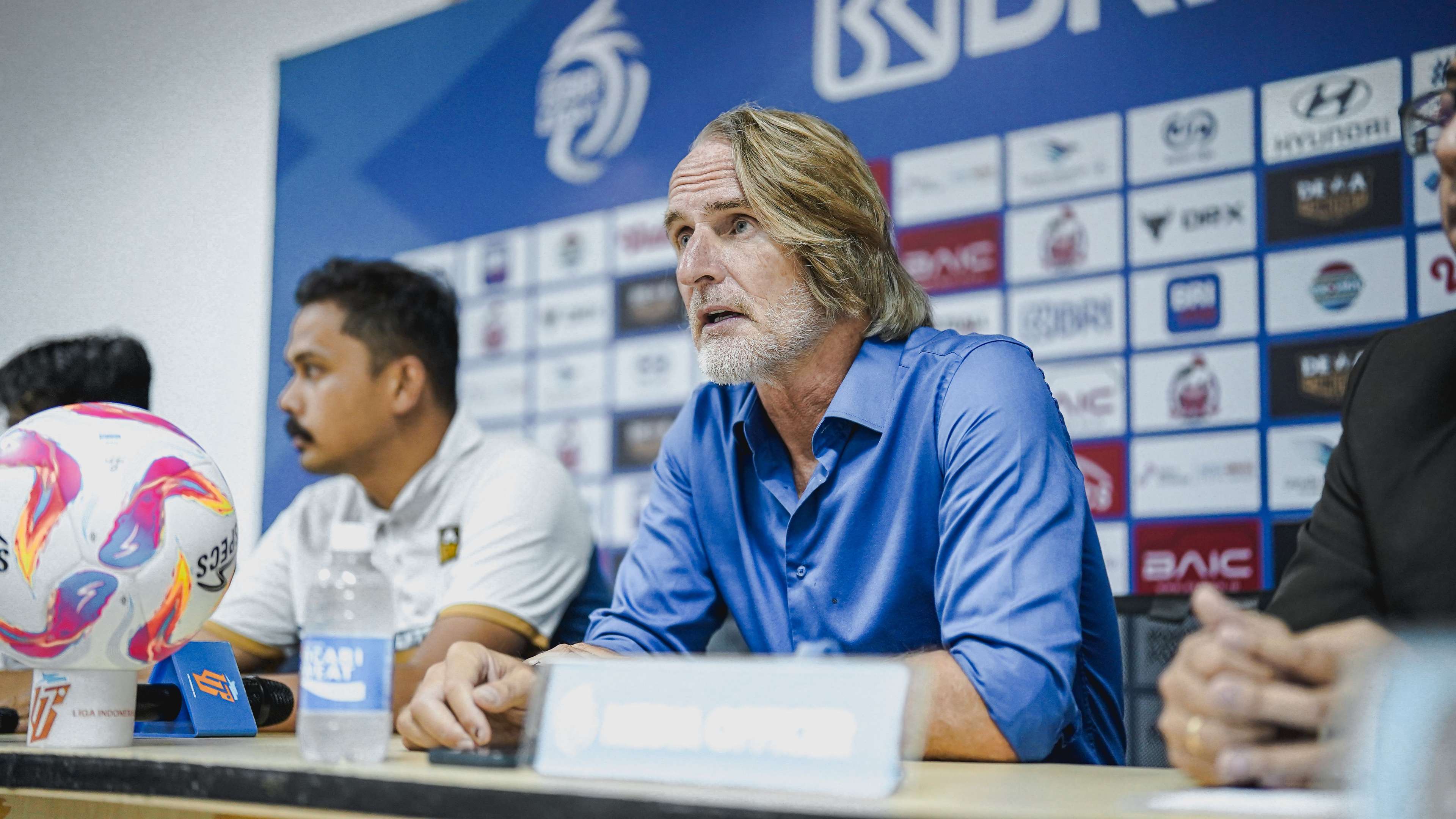 Jan Olde Riekerink - Dewa United
