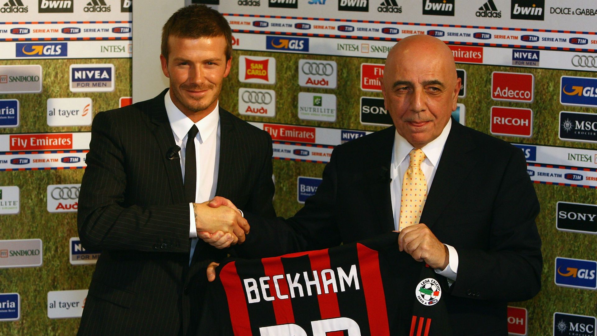 David Beckham joins AC Milan