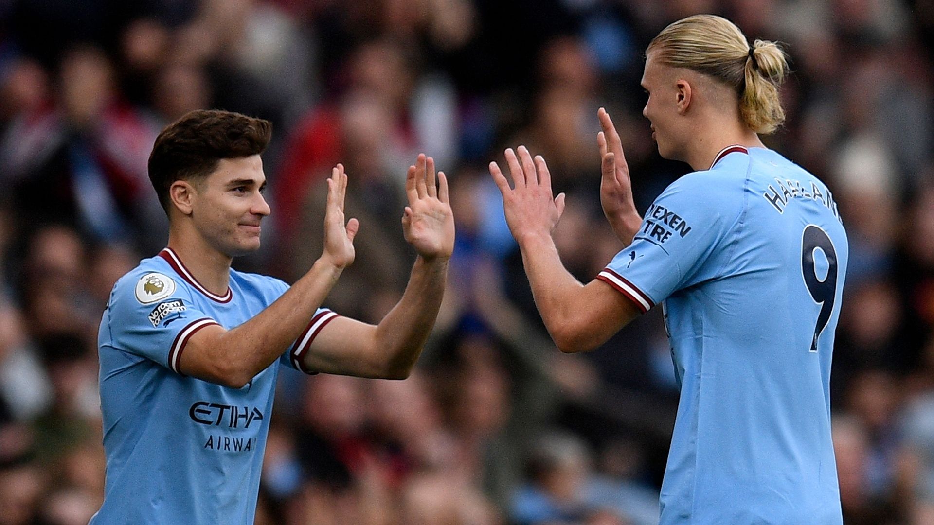 Julian Alvarez Erling Haaland Manchester City 2022-23