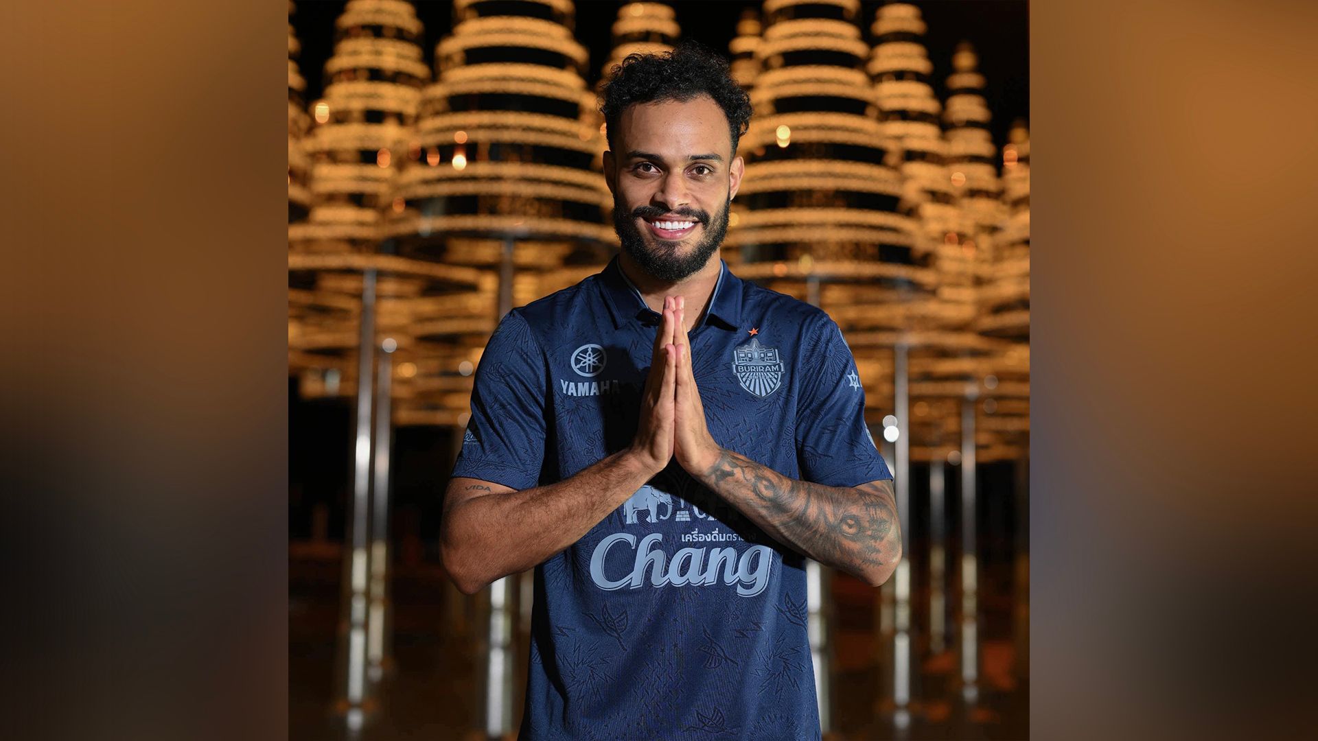 คริกอร์ โมราเอส