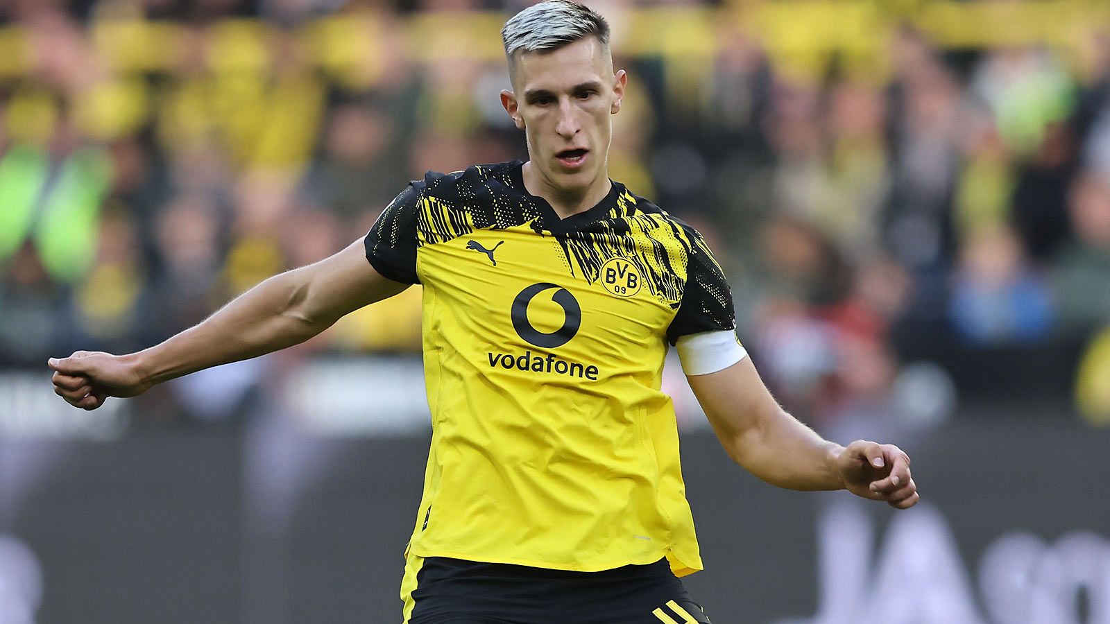 nico schlotterbeck bvb