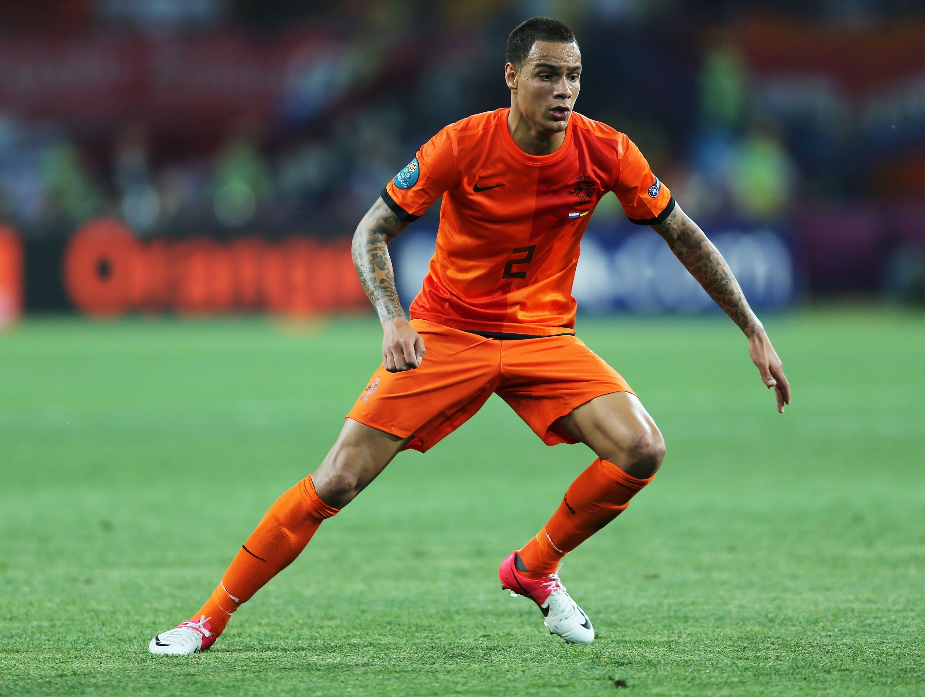 Netherlands right-back Gregory van der Wiel