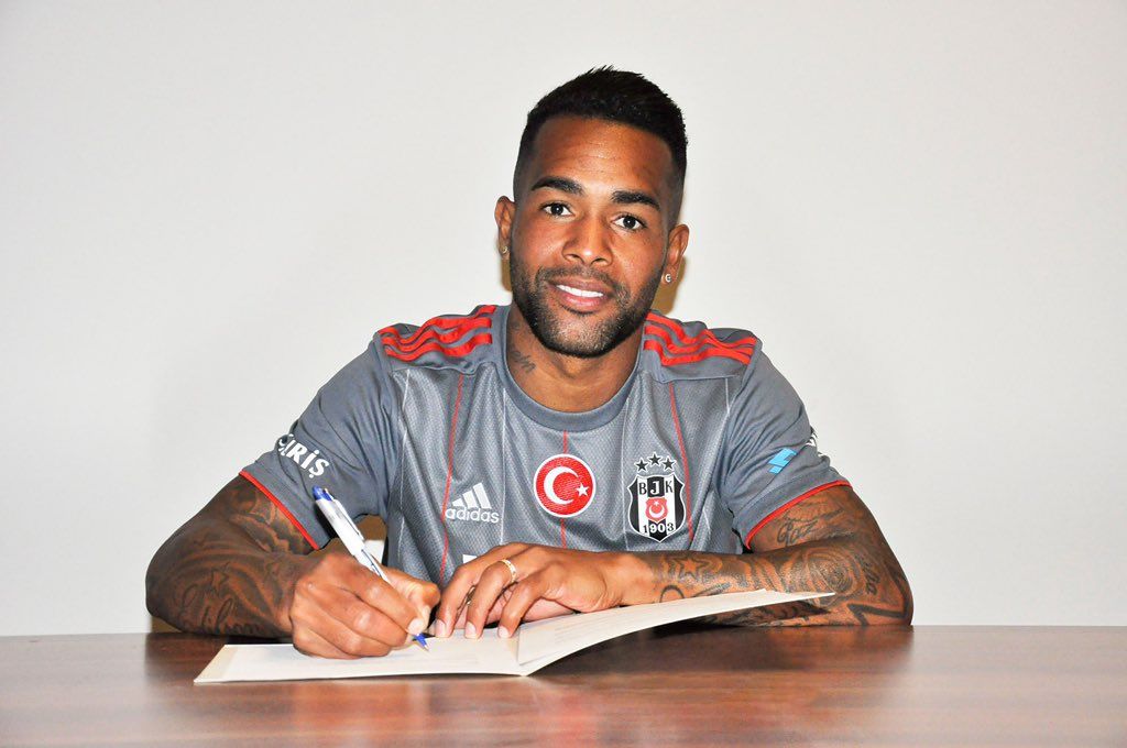 Alex Teixeira, Besiktas