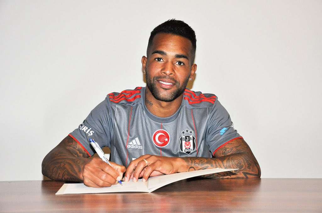 Alex Teixeira, Besiktas