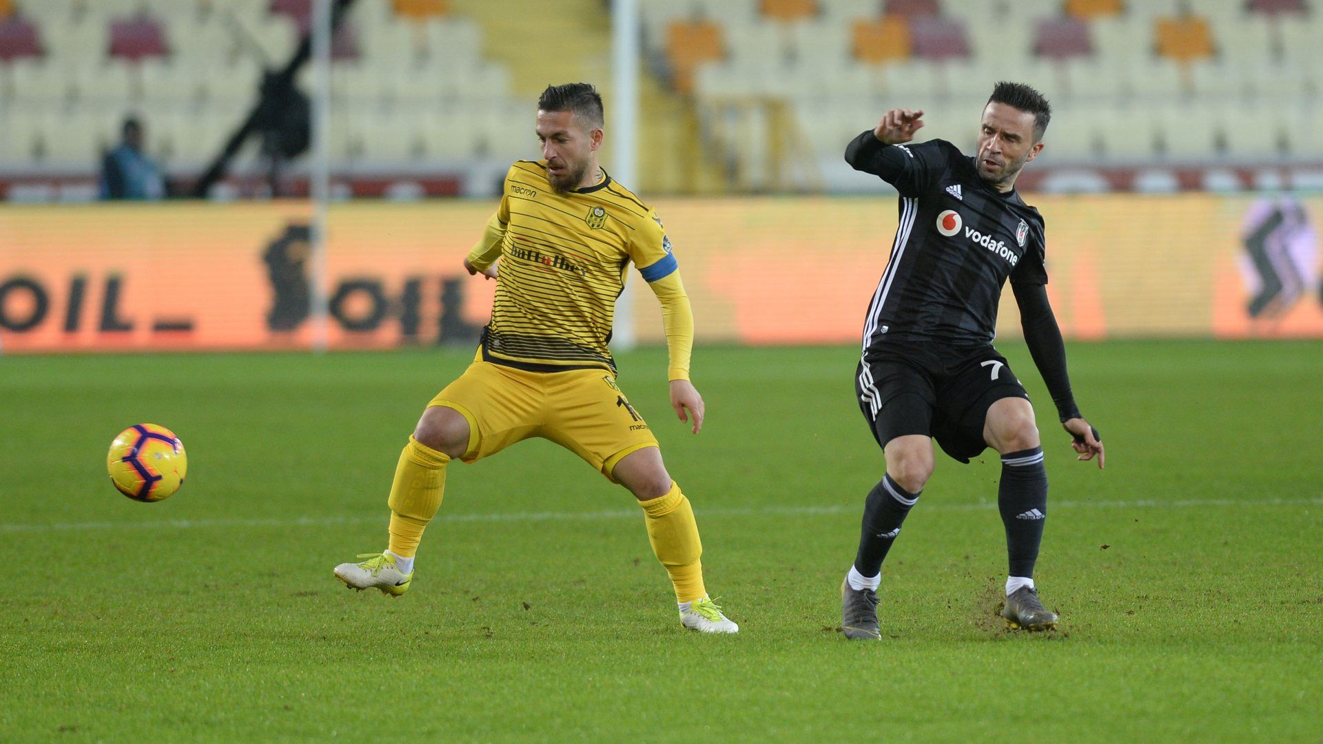 Adem Buyuk Gokhan Gonul Yeni Malatyaspor Besiktas 2152019