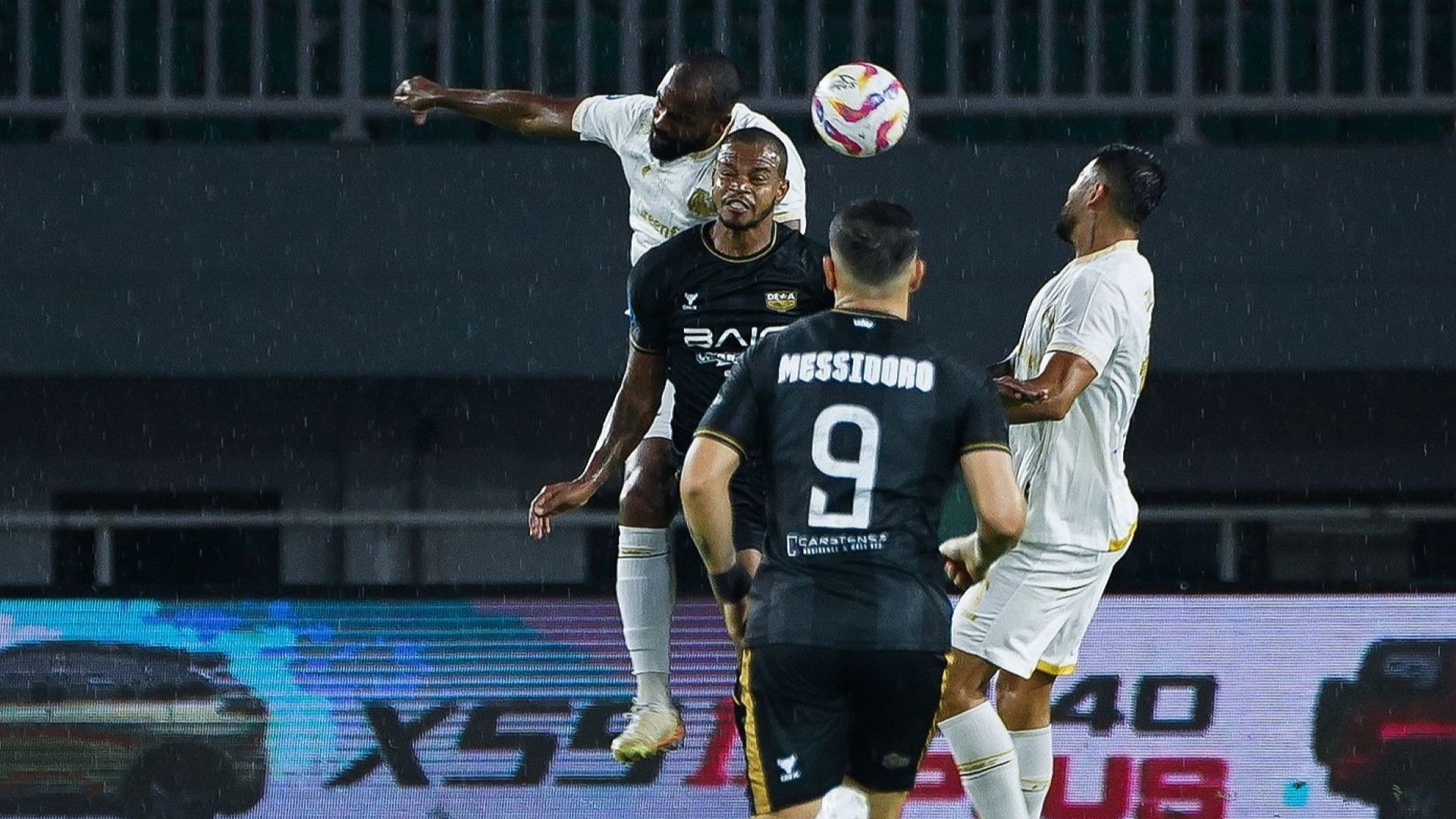 Dewa United vs Arema FC 11012025