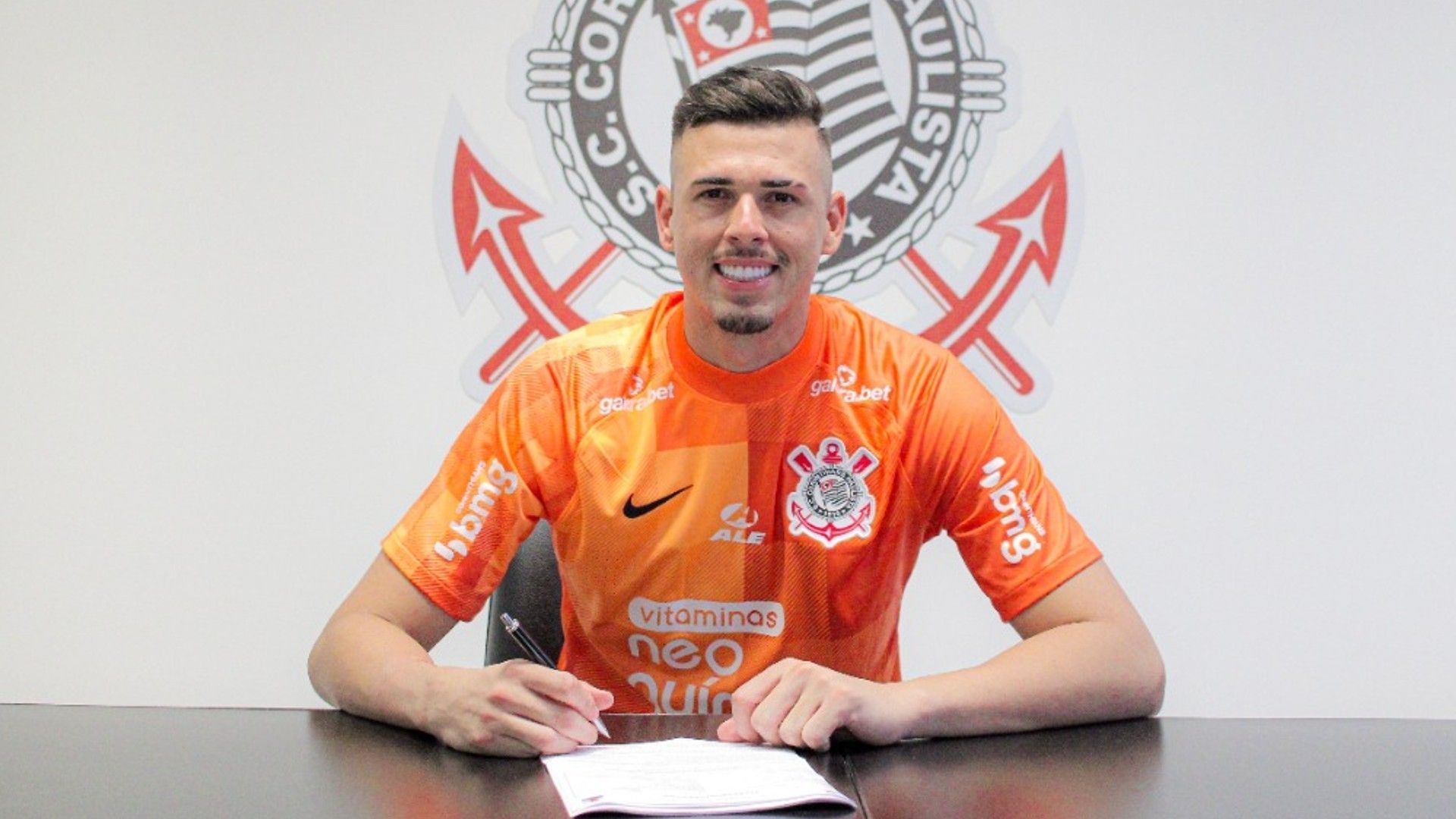 Ivan Corinthians assinatura 31 01 2022