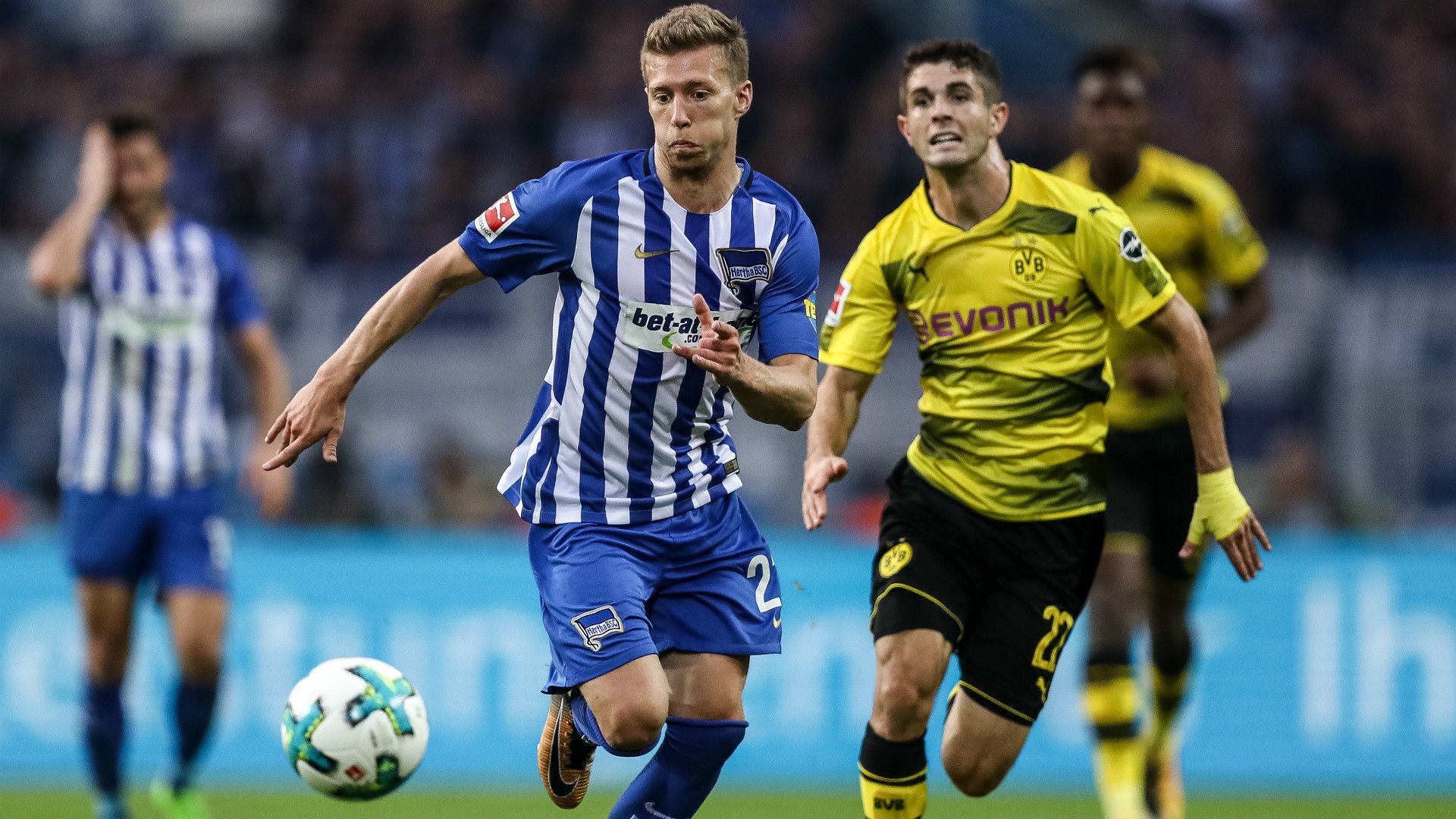 Pulisic Weiser Hertha Dortmund 26082017