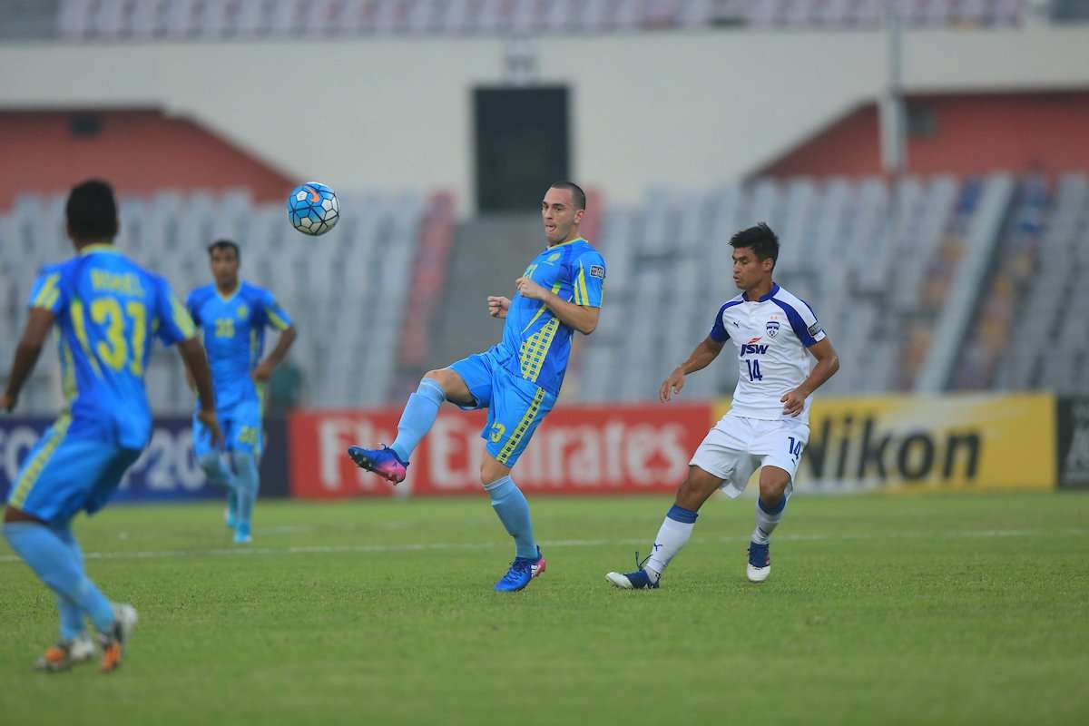 Abahani vs Bengaluru