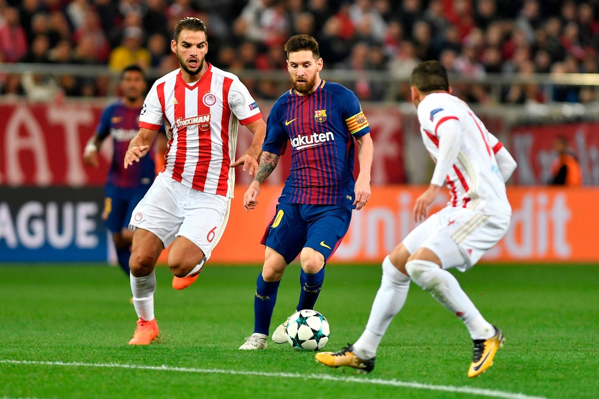 Lionel Messi Olympiakos Barcelona UCL 31102017