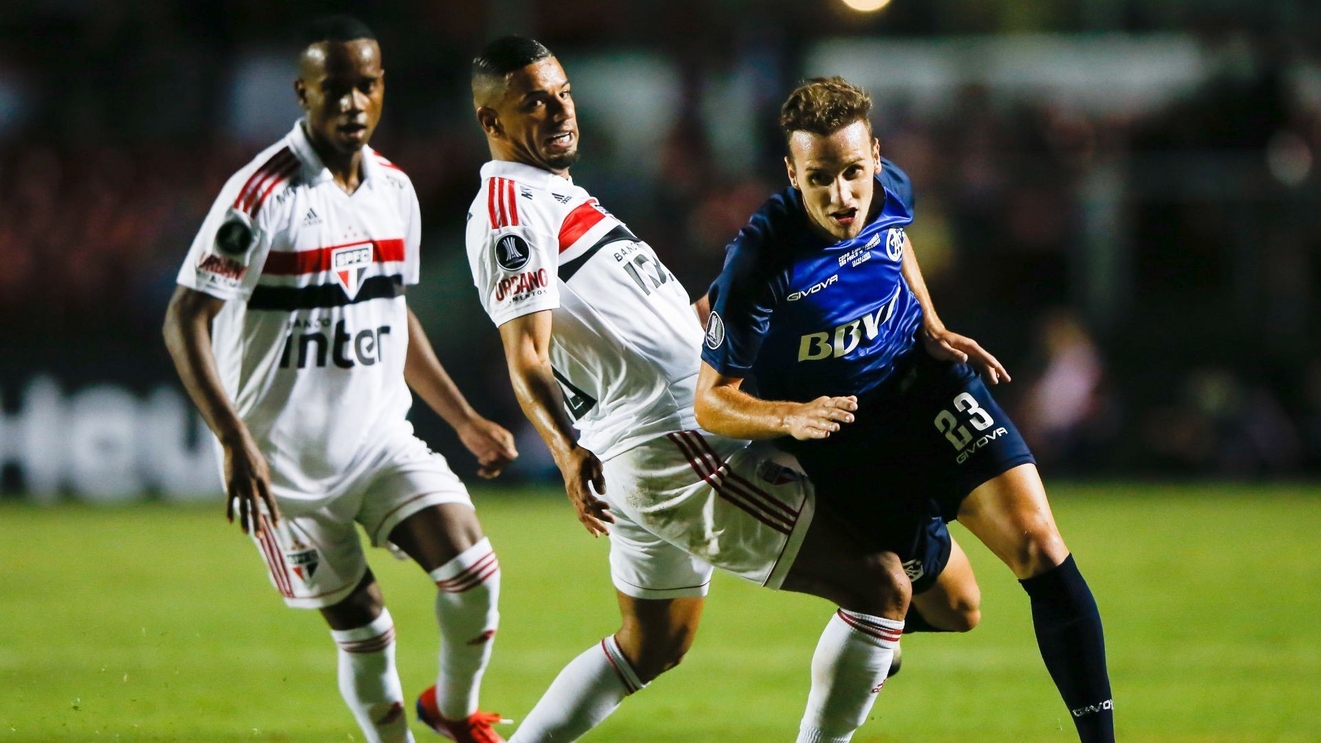 São Paulo x Talleres na pré-Libertadores de 2019 - Bruno Peres x Tomás Pochettino
