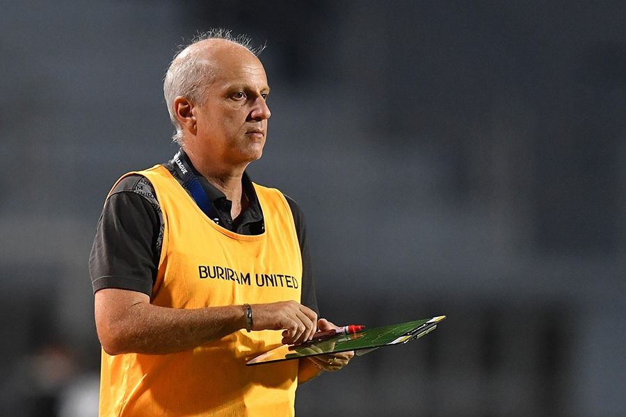 อเล็กซานเดร กามา