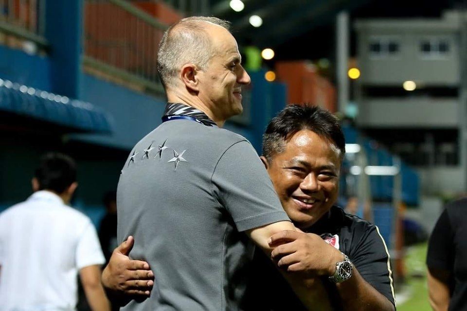 โบซิดาร์ บันโดวิช - จเด็จ มีลาภ