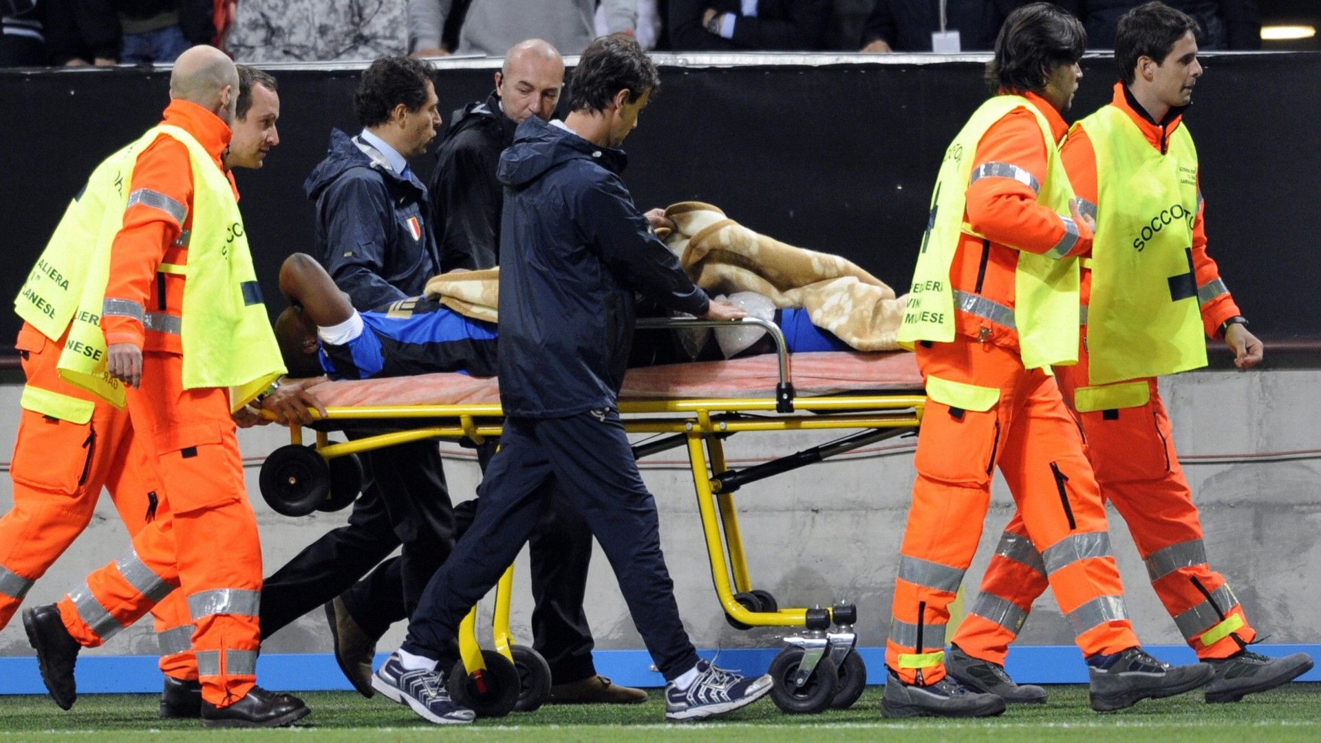 Rivas injury Inter Bologna 2008