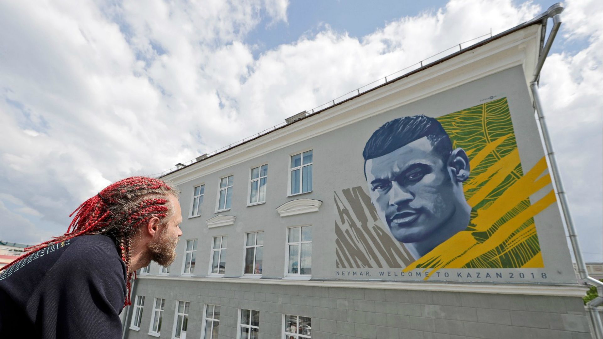 Neymar em muro 1 05072018