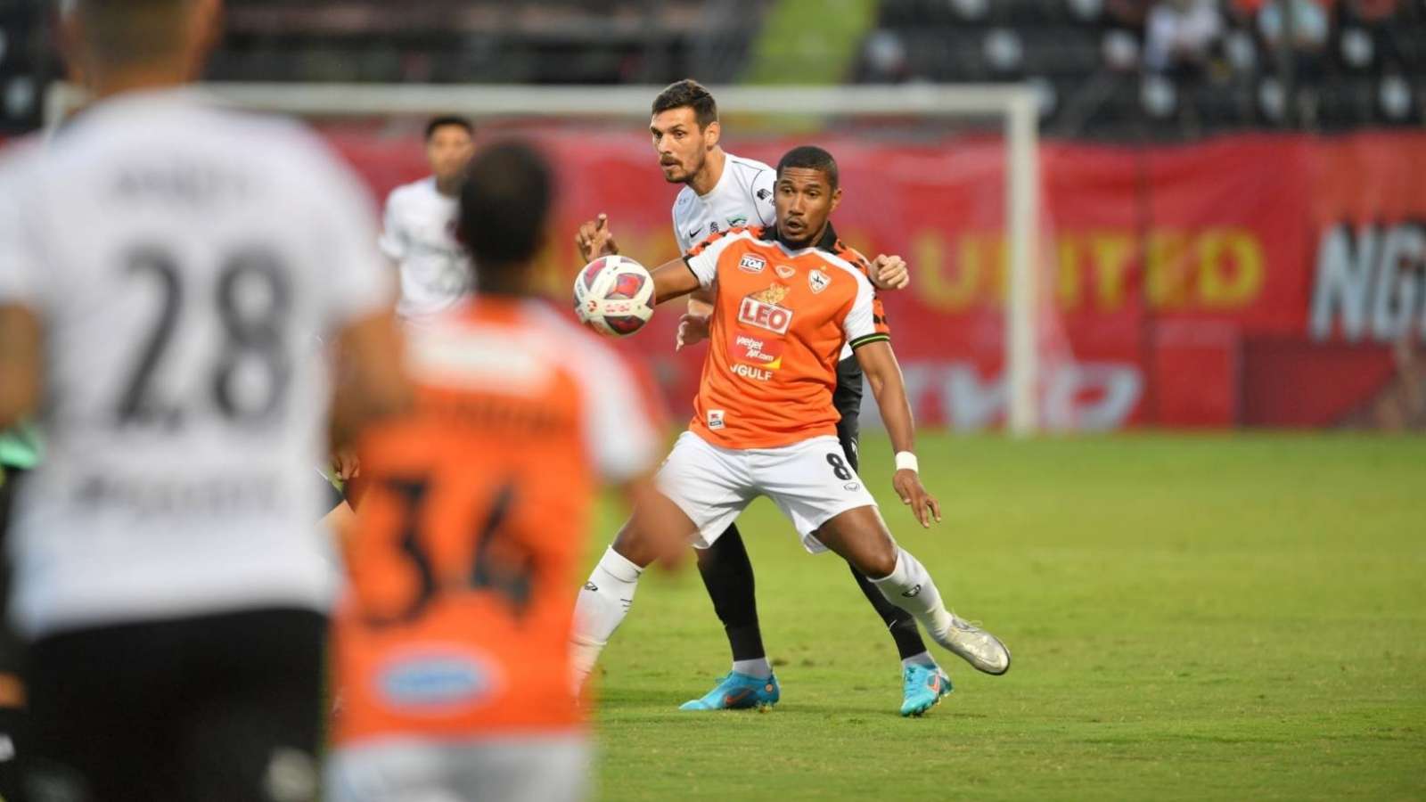 ลีโอ เชียงราย ยูไนเต็ด - ชลบุรี : 2022