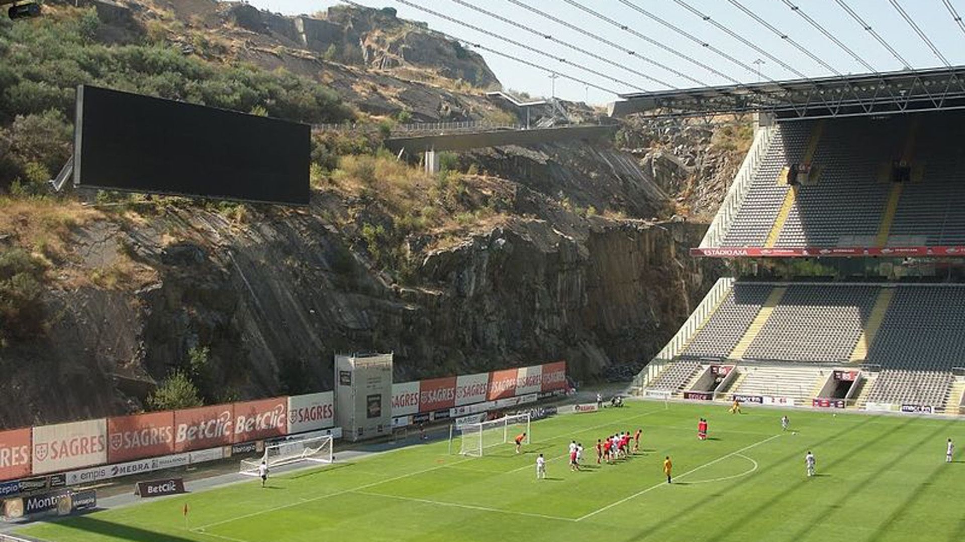 Eduardo_Souto_de_Moura_-_Braga_Stadium