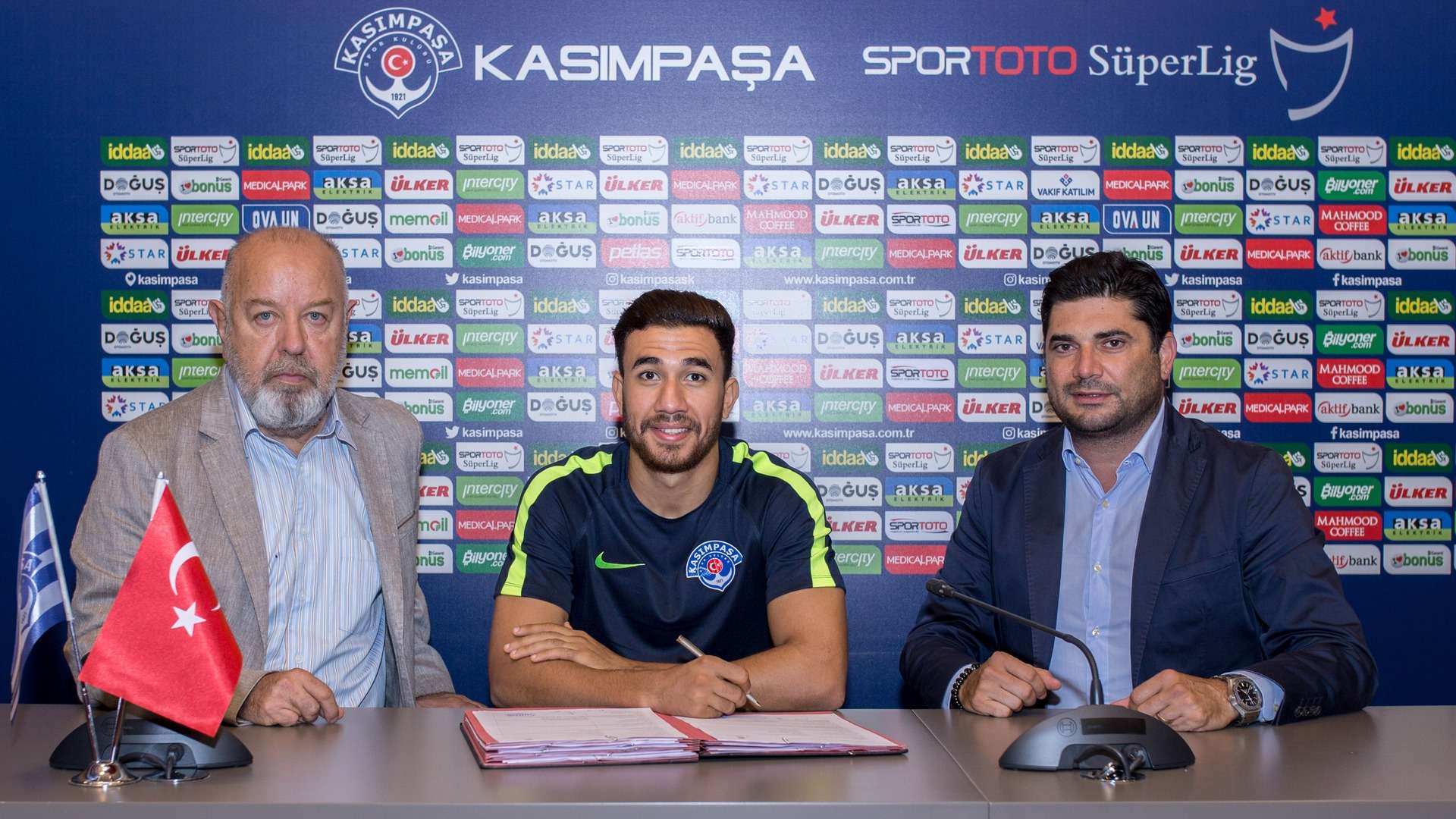 Mahmoud Ahmed Ibrahim Hassan Kasimpasa