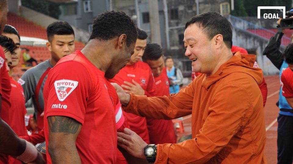 HLV Trương Việt Hoàng