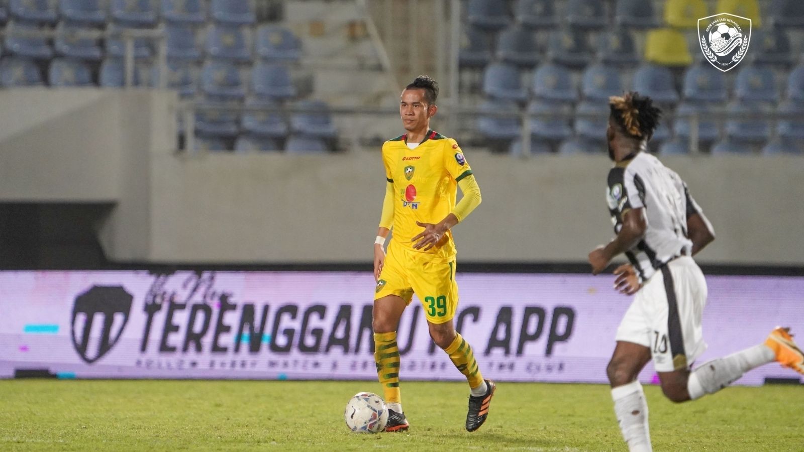 สรรวัชญ์ เดชมิตร