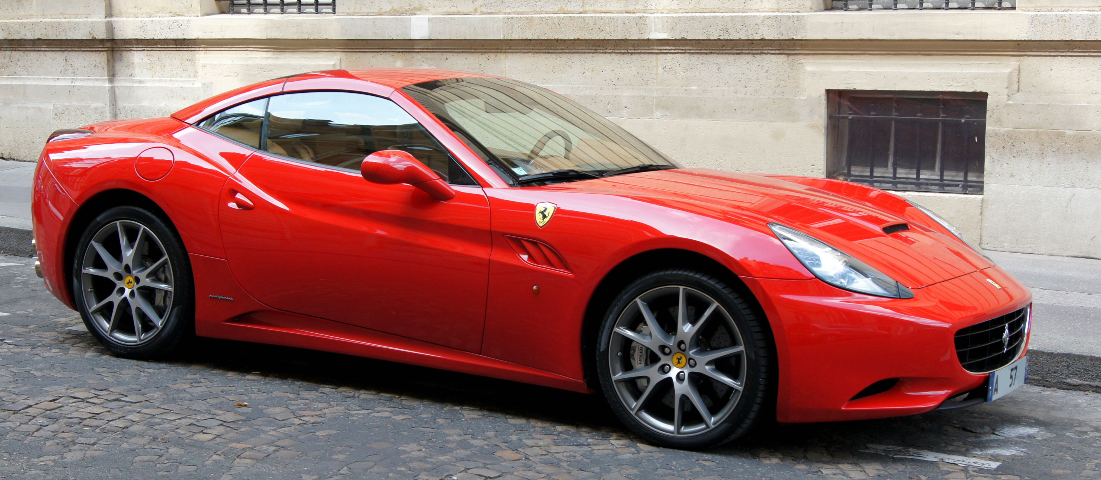 Ferrari California corluka