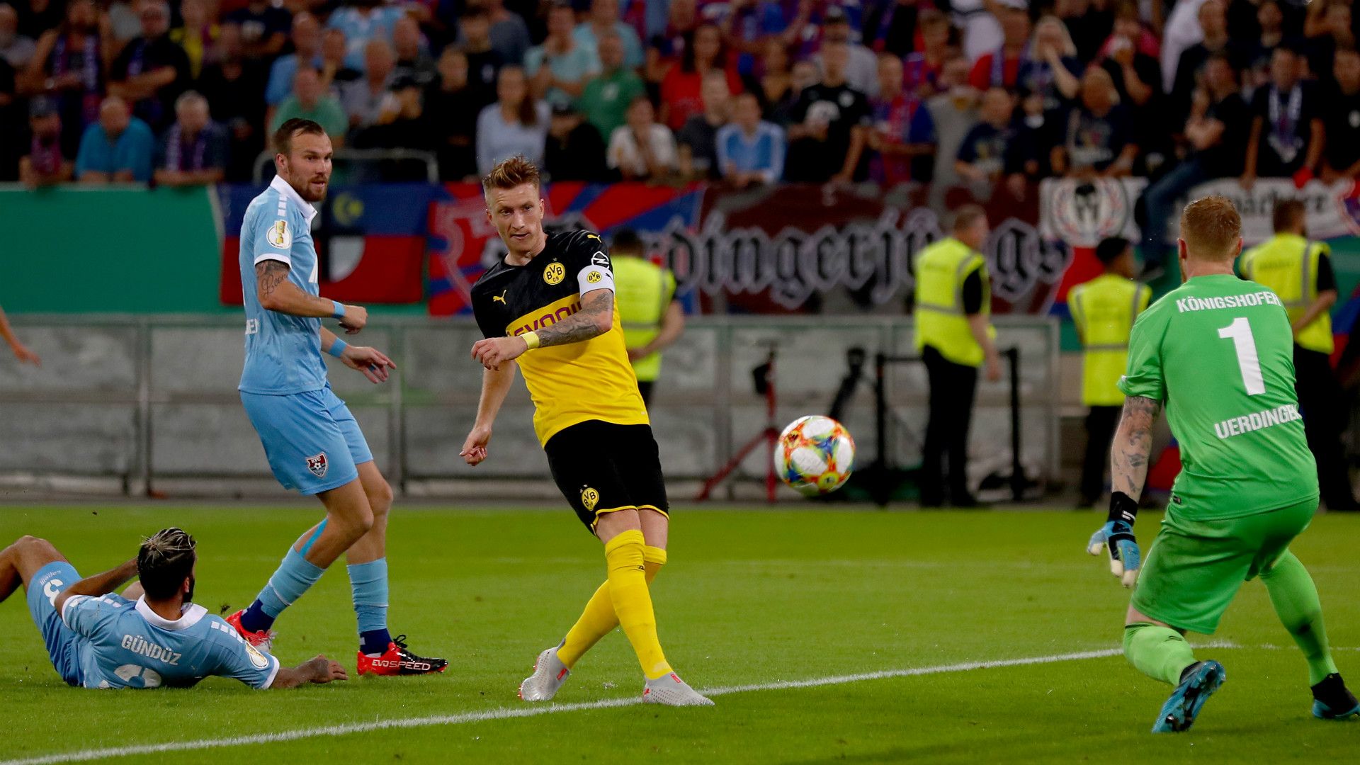 Marco Reus KFC Uerdingen Borussia Dortmund DFB Pokal 2019