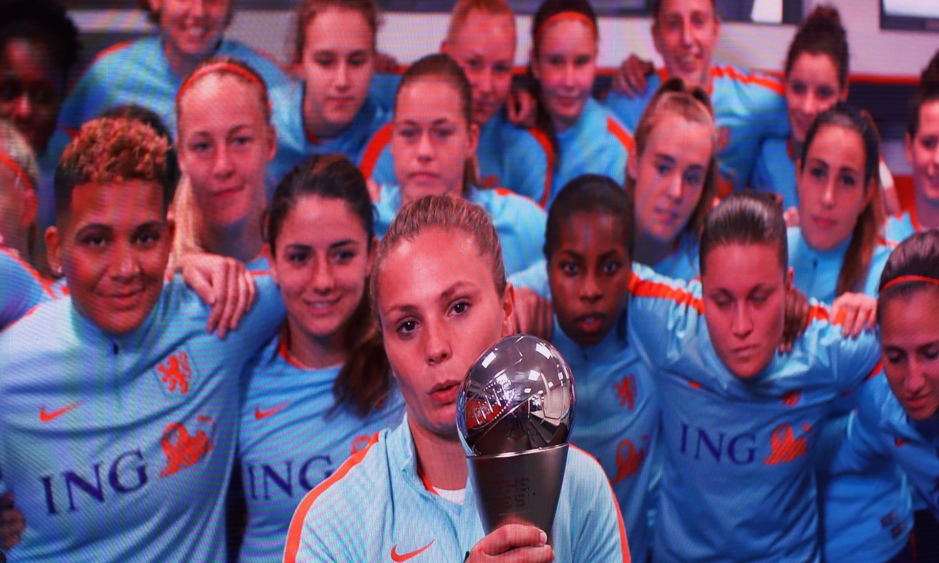 lieke martens fifa best award
