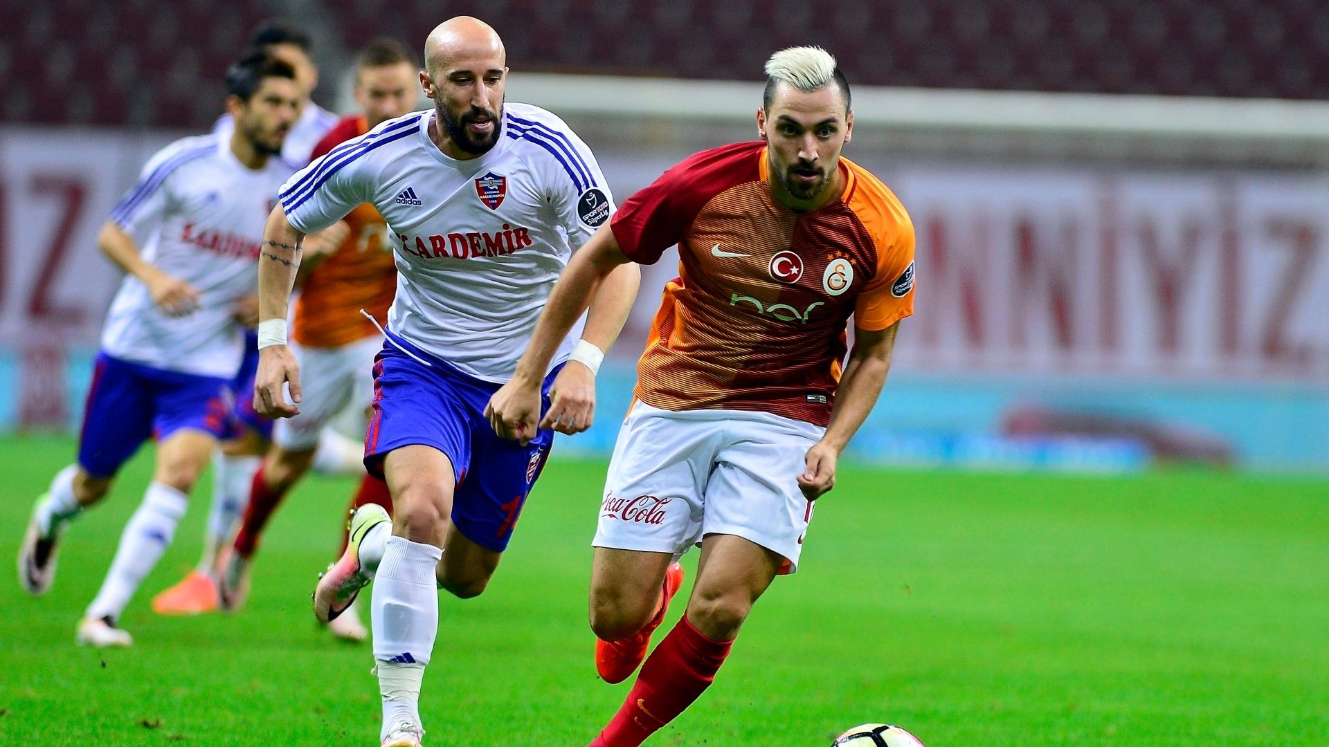 Iasmin Latovlevici Sinan Gumus Galatasaray Karabukspor