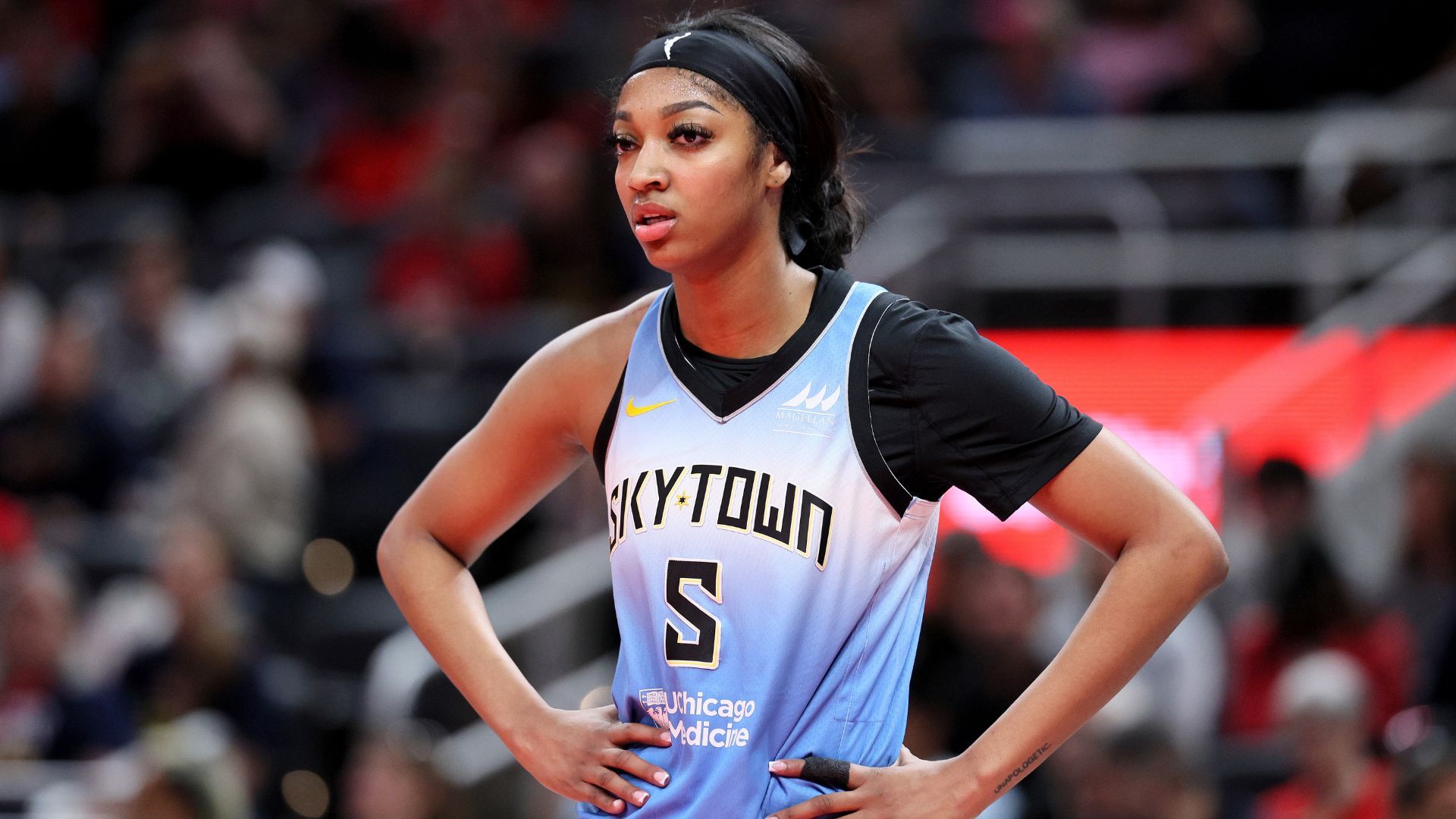 Angel Reese #5 of the Chicago Sky