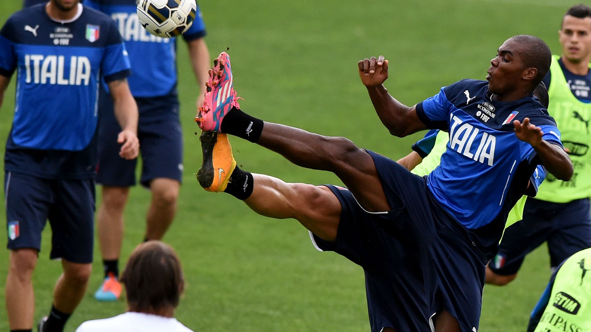 Angelo Ogbonna Italy