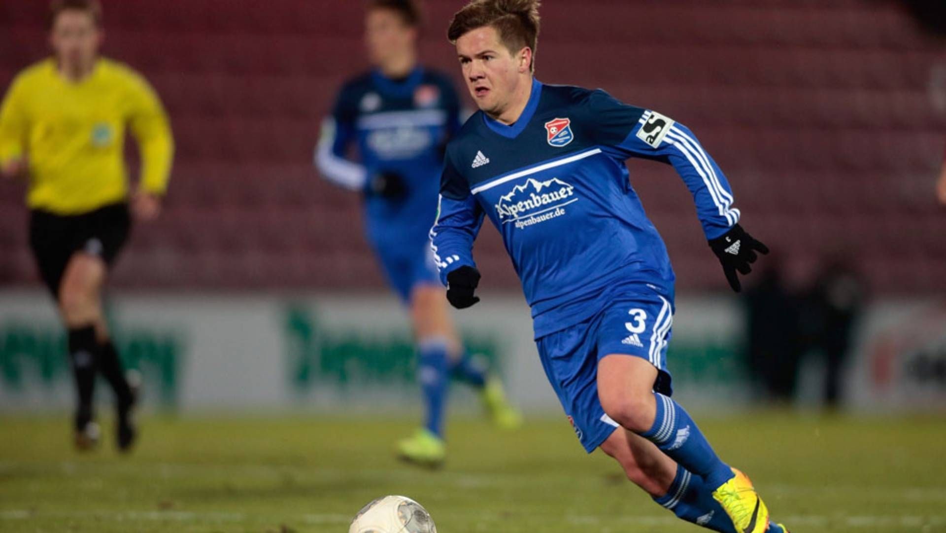 fabian-goetze-bvb-09122022