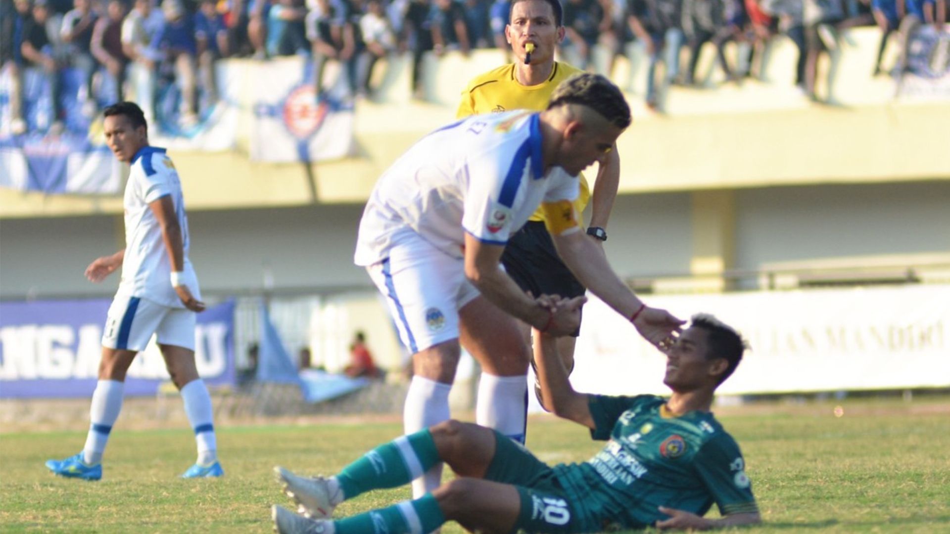 Cristian Gonzáles - PSIM Yogyakarta