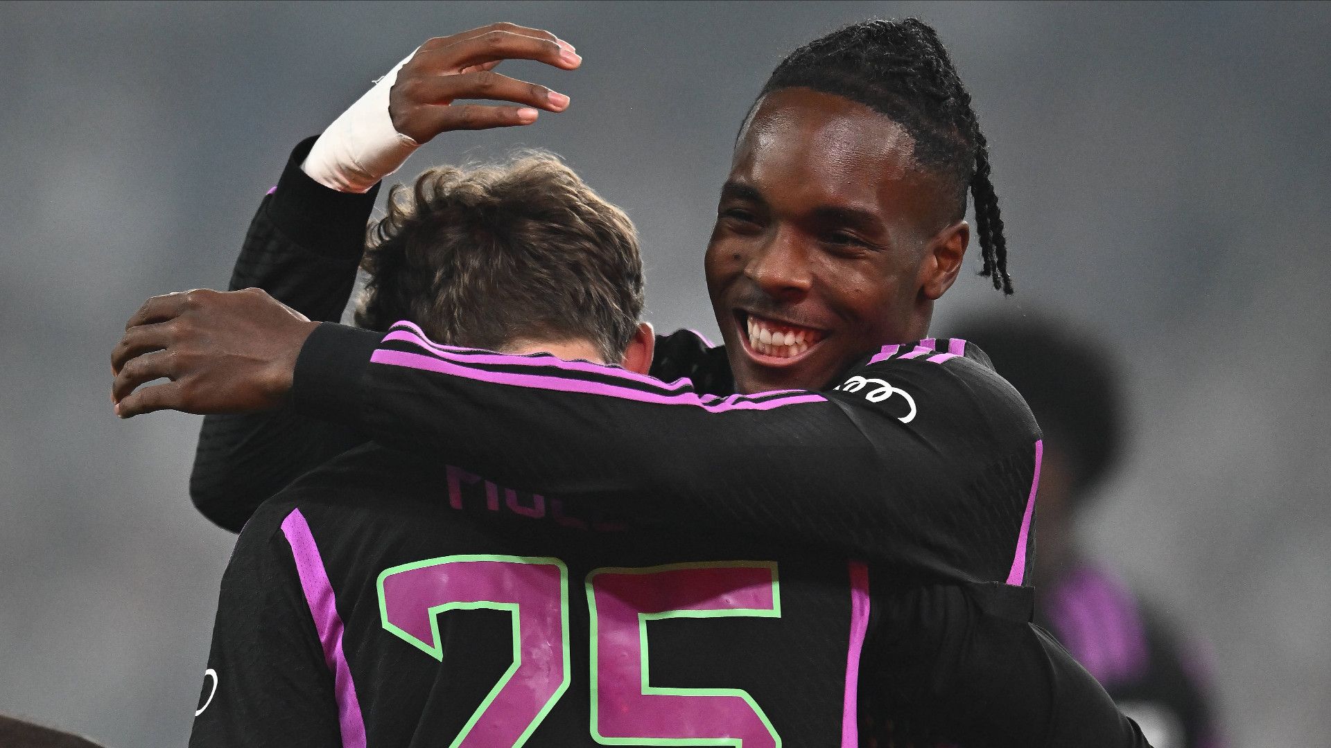 GERMANY ONLY: THOMAS MÜLLER MATHYS TEL BAYERN MÜNCHEN